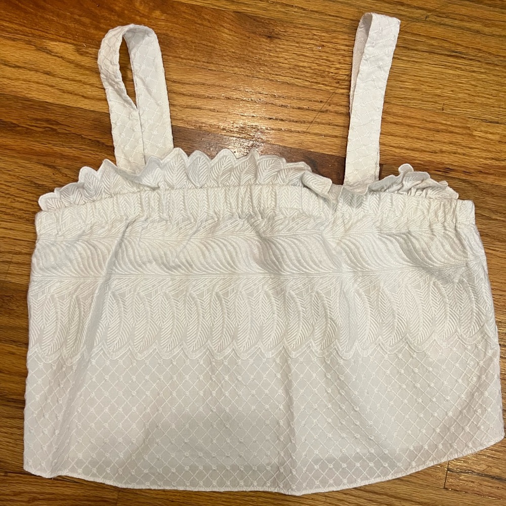 White crop top